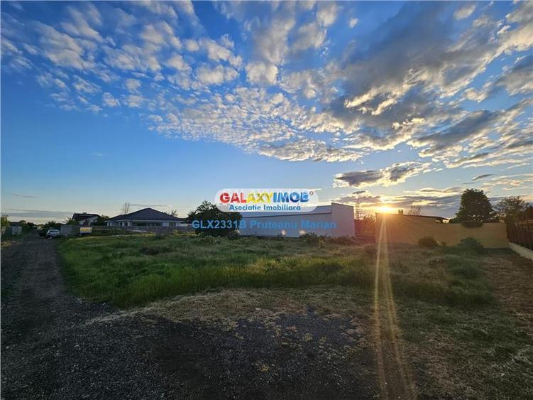 Teren intravilan 680 m situat in comuna Cornetu pe Strada Aeroportului - 15