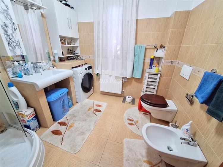 Casa moderna P+1 in Magura,  teren 421 mp, la 10-12 min de Bacau - 10