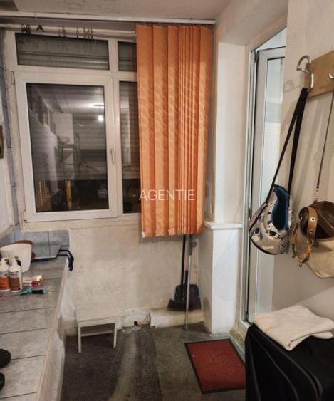 Baba Novac-parc-stradal - 3