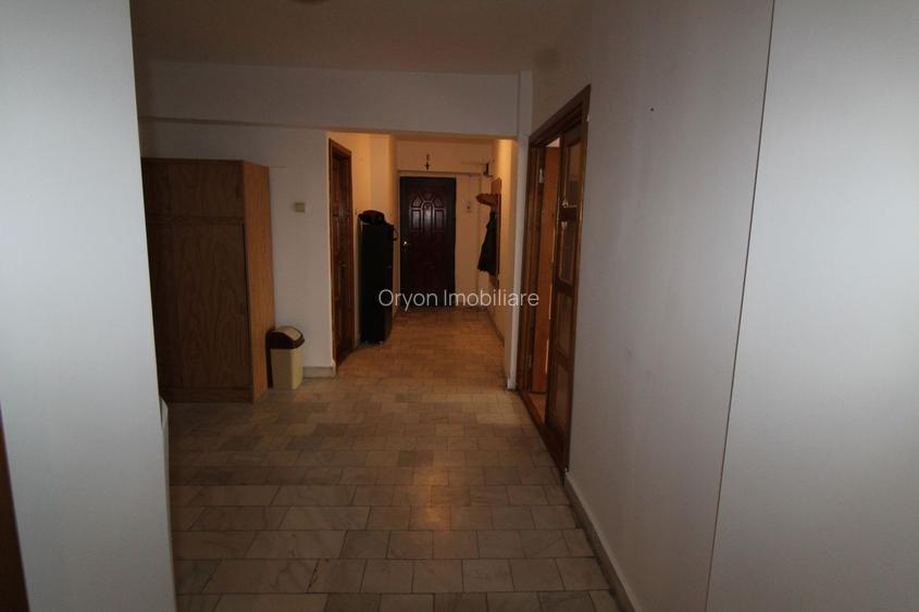 Apartament 3 camere, zonă centrală - 13