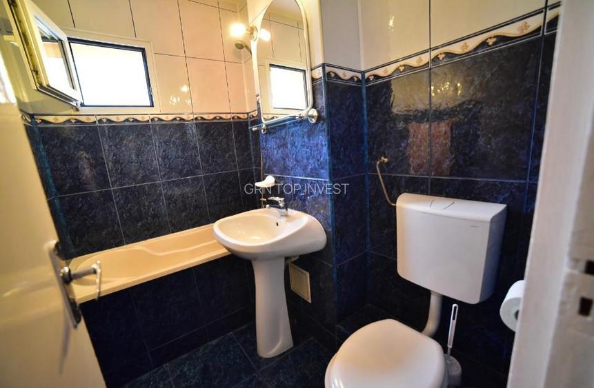 Apertament 3 camere decomandat balcon zona Vasile Aaron - 14