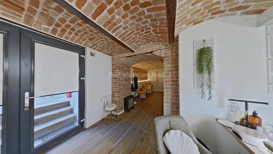 Spatiu comercial renovat recent, langa Primarie - Tribunal - TUR VIRTUAL - 3