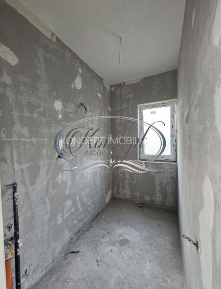 Duplex cu arhitectura moderna si curte privata in Floresti - 16