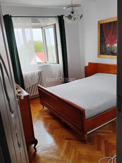 Închiriez apartament 3 camere spațios renovat complet fara minori fara animale d - 5