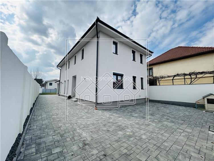 Casa de vanzare in Sibiu - noua, individuala, curte mare, teren 644mp - 2