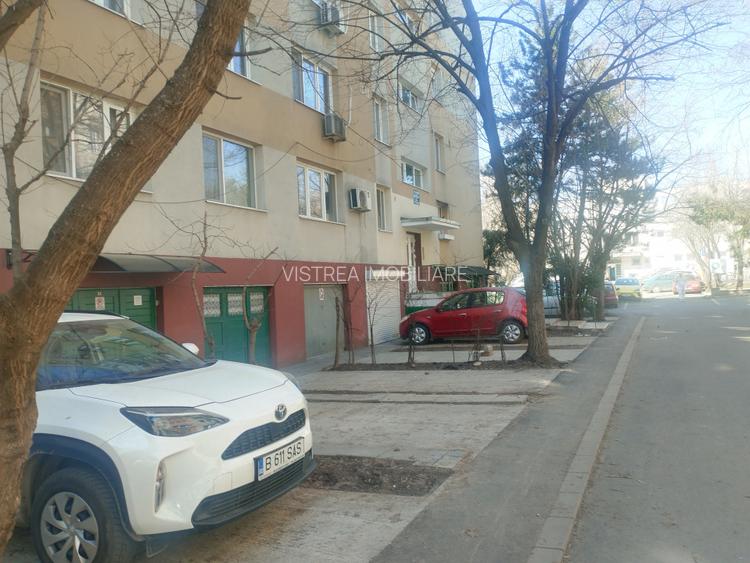 Garsoniera decomandata // Bloc anvelopat // Dr. Taberei // Str. Targu Neamt - 19