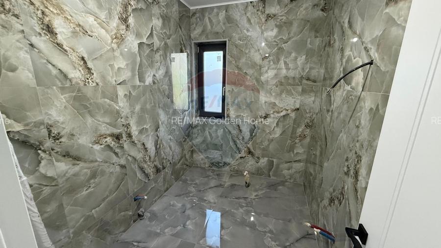 Casă / Vilă cu 4 camere strada Verde! - 10