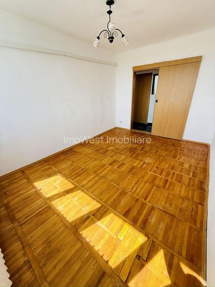 Calea Șagului | 3 camere | Decomandat | Bloc izolat | View superb - 13