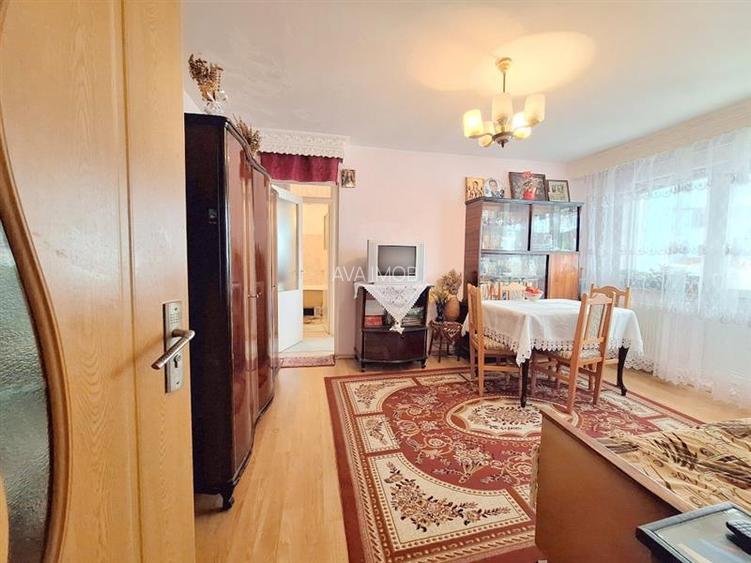 Apartament 2 camere semidecomandat zona Milcov - 5