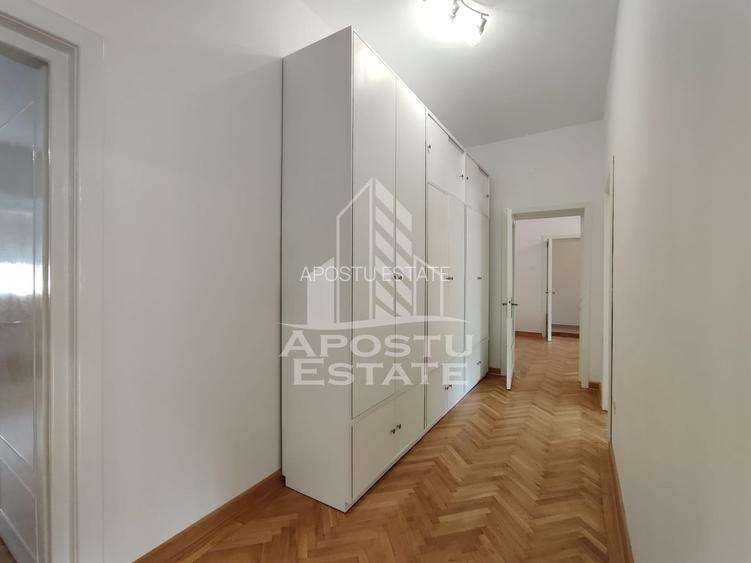 Apartament cu 5 camere 170 mp,  zona Ultracentrala - 3
