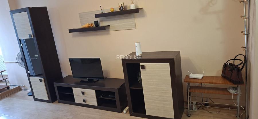 Blvd. Chisinau, Basarabia, 7/10, 1981, 31mp, mobilata/utilata, renovata, libera - 3