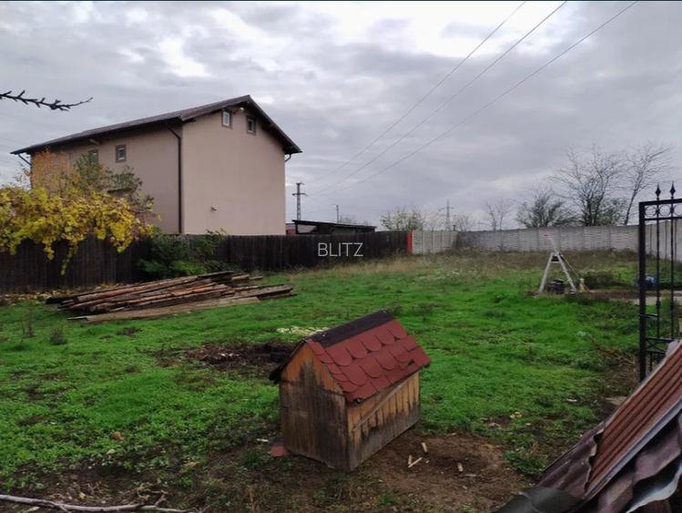 Teren intravilan 812 mp, cu doua fronturi generoase, zona Plaiul Vulcanesti - 3