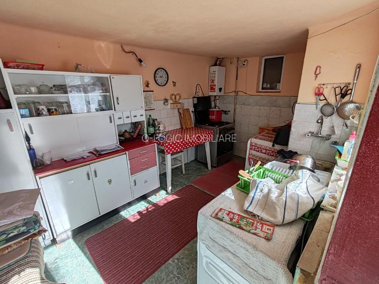 Casa 3 cmere libera la vanzare GHIMBAV - 28