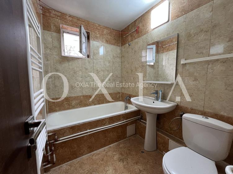 SX710 Sala Olimpia, Etaj intermediar, Disponibil Imediat - 8