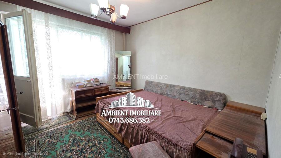 Apartament cu 3 camere, etaj 2, VASLUI - zona ULTRACENTRALĂ; - 12