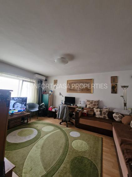 Vitan Mall - Apartament 3 camere - hol H - 2 bai - centrala termica - et4/8 - 7