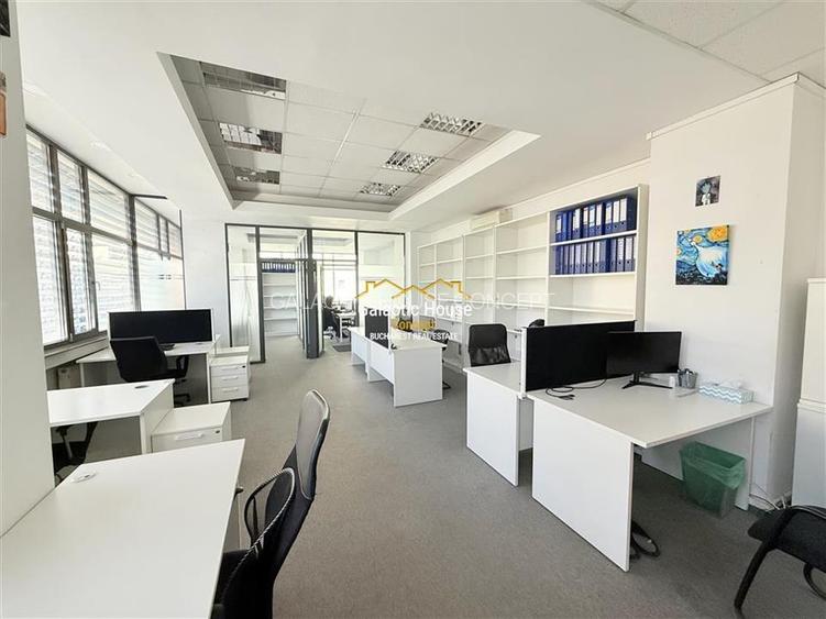 SPATIU BIROURI COMPLET MOBILAT -LIBERTATII  CASA POPORULUI IZVOR - 2