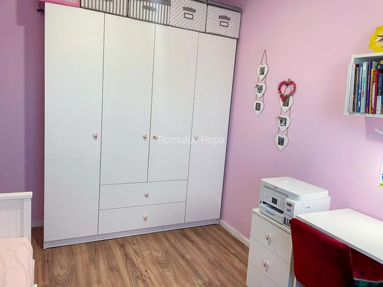 Proprietar – 3 camere, terasă mare, parcare inclusă - 8