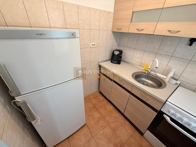 3 camere, Dacia-Circumvalatiunii, vis a vis de Scoala generala nr. 18 - 10