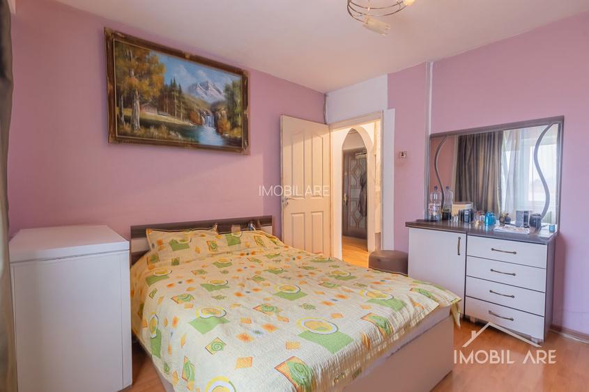 Apartament cu 3 camere de vânzare - 4