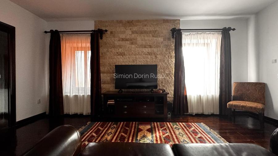 Proprietar-Apt 3 camere de exceptie in Centrul Istoric Str. Pielarilor - 6