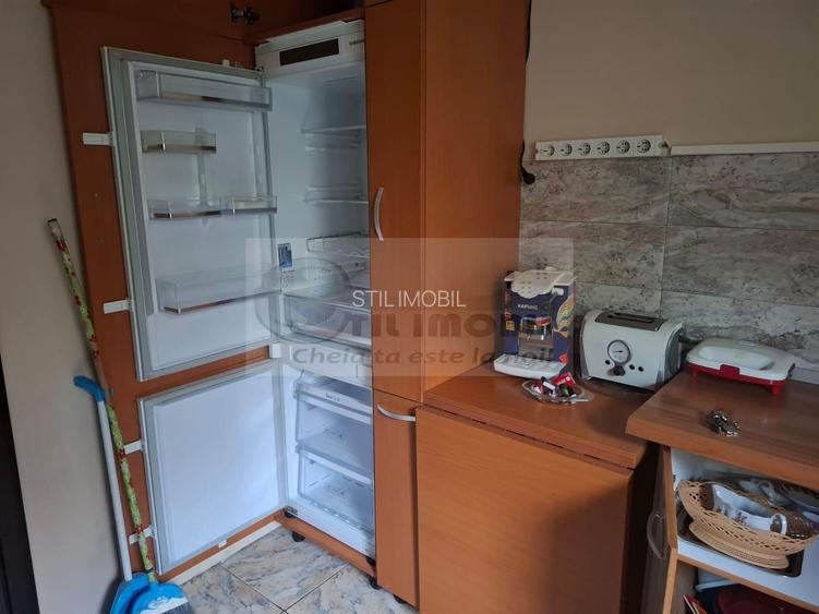 Apartament 3 Camere Podul de Piatra - 550 euro - 2