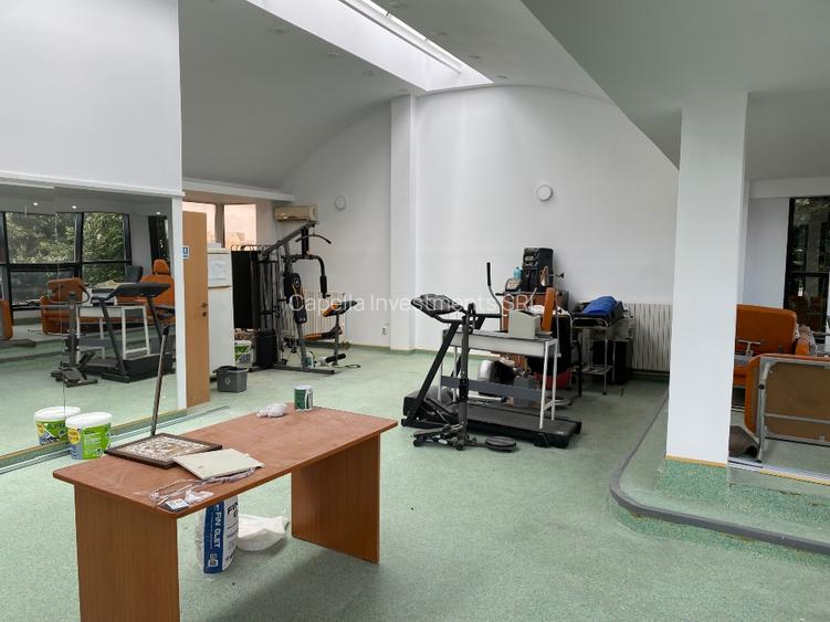 BIROURI/CABINETE MEDICALE  MOBILATE-Pretul include toate utilitatile - 12