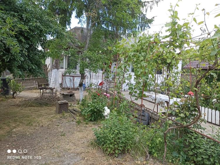 Casa batraneasca 2 camere,  Harsesti, teren 1.865mp - 12