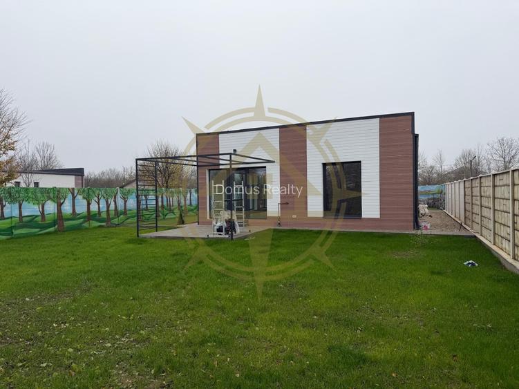 DOM00256 - Vila Parter Snagov teren 562mp - 3