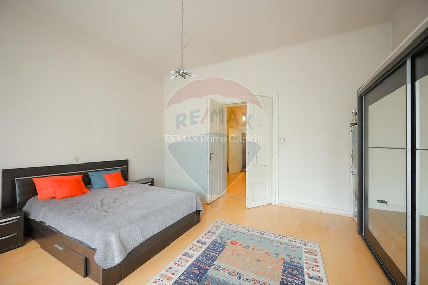 Casă / Vilă cu 4 camere de vânzare Ultracentral Str. Louis Pasteur - 6