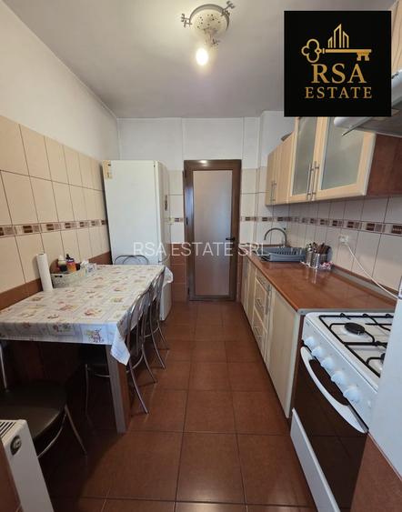 Apartament 3 camere de vânzare, et 3, zona Cina Rm Vâlcea - 2