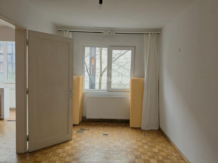 Piața Astra apartament 2 camere etaj 2/4 cu balcon - 4