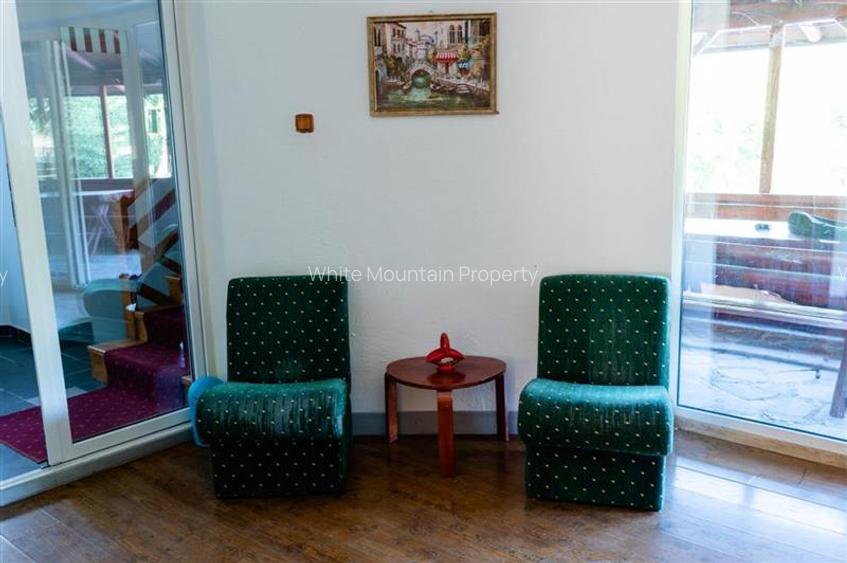 Complex turistic 18 camere, piscina si iaz, de vanzare, Rasnov - Glajarie, jud B - 24