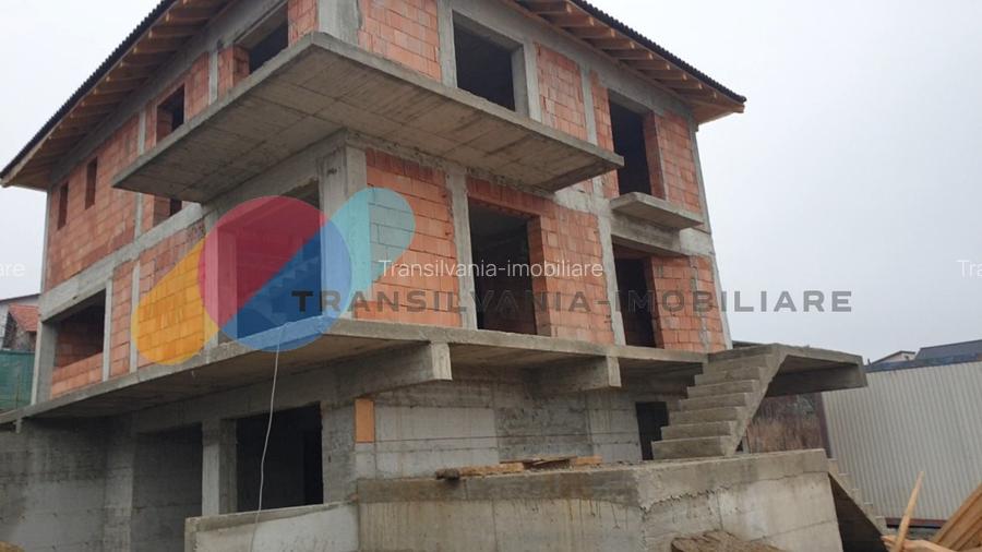 Casa Individualala la intrare in Chinteni suprafata utila 253 mp si teren 474 mp - 7