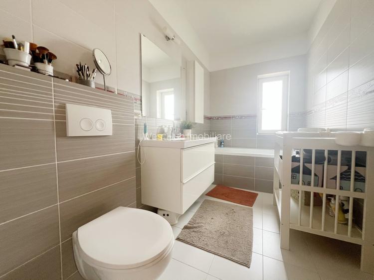 Apartament 3 camere, decomandat, 115mp, terase 26mp, etajul 3, in Giroc/Planete  - 9