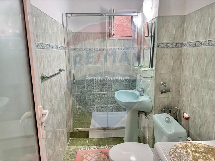 De vânzare apartament cu 2 camere, zona Decebal, str. Sovata - 7