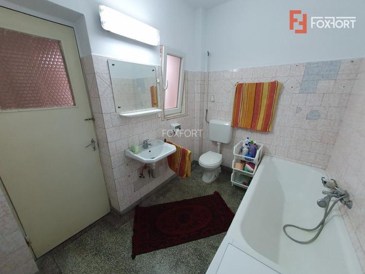 Oportunitate de investitie: 2 case total 8 camere si SAD - Freidorf - 31