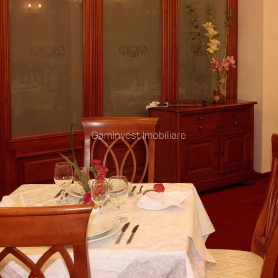Hotel de 4 **** de vanzare ultracentral in Oradea, Bihor, Romania  - 8