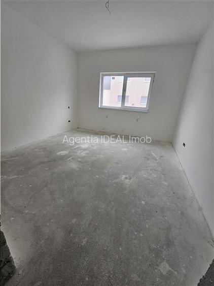 Apartament 4 Camere  + Demisol Cartier REZIDENTIAL - 3