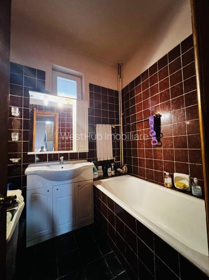 Vila cu 5 camere, 3 bai - Zona Cetatii Timișoara - 9