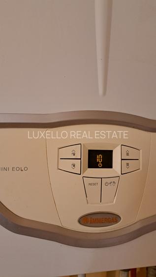 TEREN CU CASA DEMOLABILA - 29