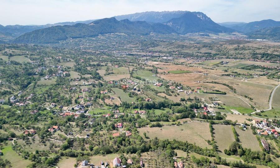 Teren intravilan, priveliste deosebita - 29