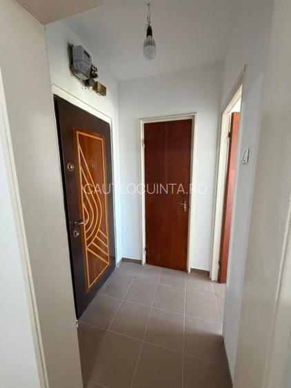 Apartament 2 camere / Ozana/ Metrou 10'/ 1 Decembrie - 11