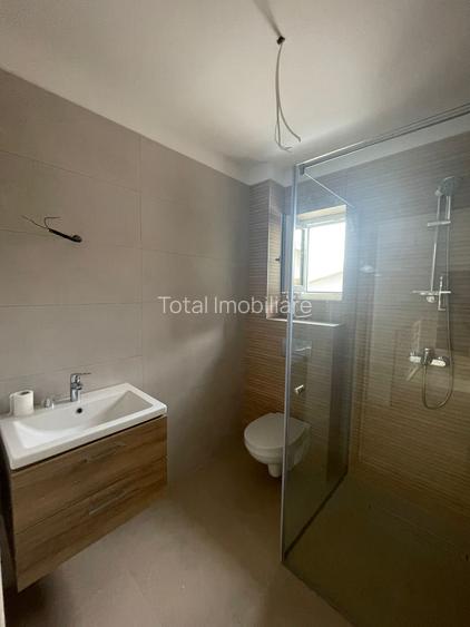 case individuale cuplate de vânzare în zona centrala str. Paltinis - 25