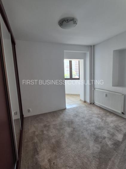 1 Mai - Clucerului - apartament deosebit, 3 camere - 18