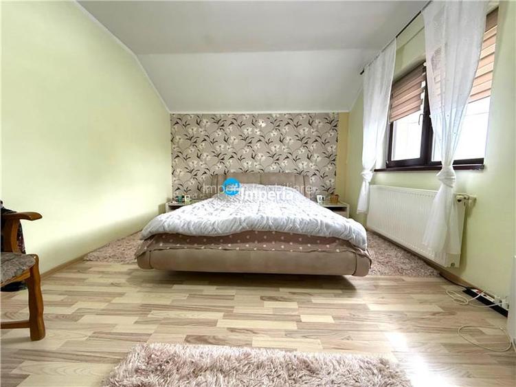 Vila 5 cam, garaj, 560 teren, str Noua Horpaz - 10