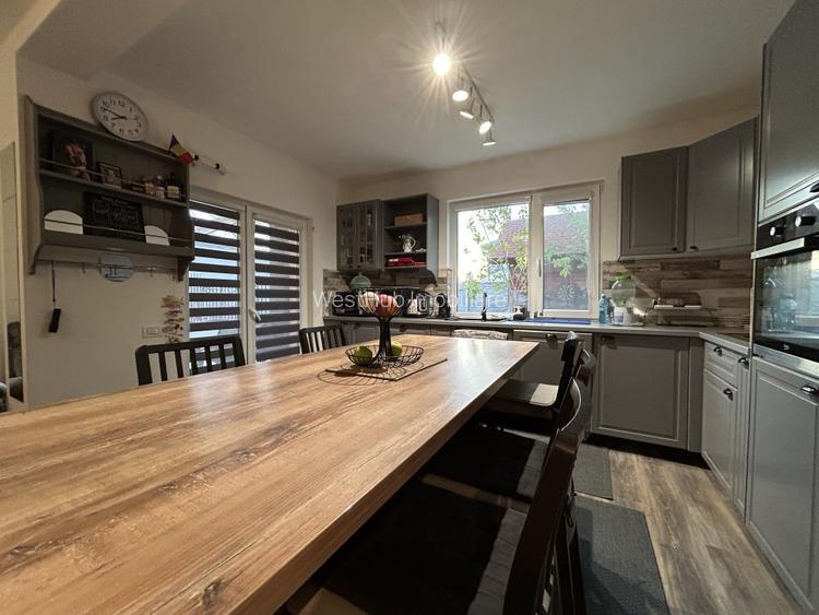 Duplex 5 camere, 117mp utili, teren 307mp, P+E - Bucovat - 2