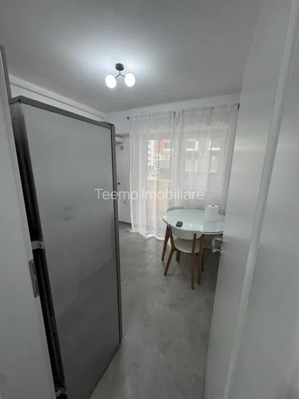 Apartament 2 camere, decomandat, 50 mp, balcon, centrala, Aparatorii Patriei - 5