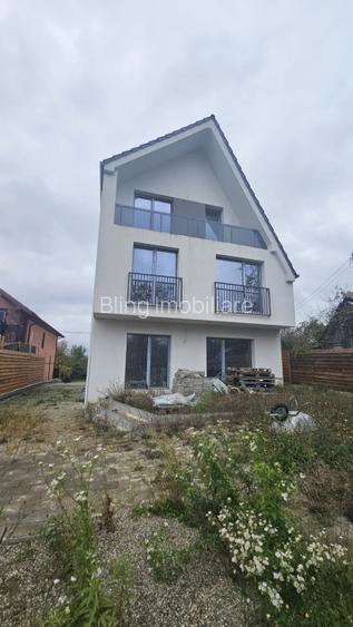 Duplex 6 camere, 150mp utili, 700mp teren, Dambu Rotund - 2