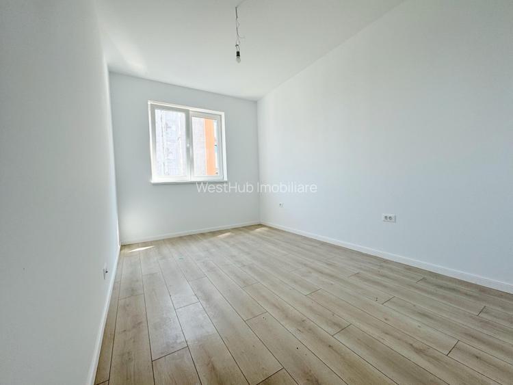 Penthouse 3 camere, decomandat, 80 mp utili, toate utilitatile, zona Aradului - 3